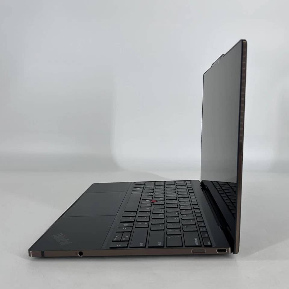 Lenovo ThinkPad Z13 Computers 1TB 16GB Refurbished - Excellent