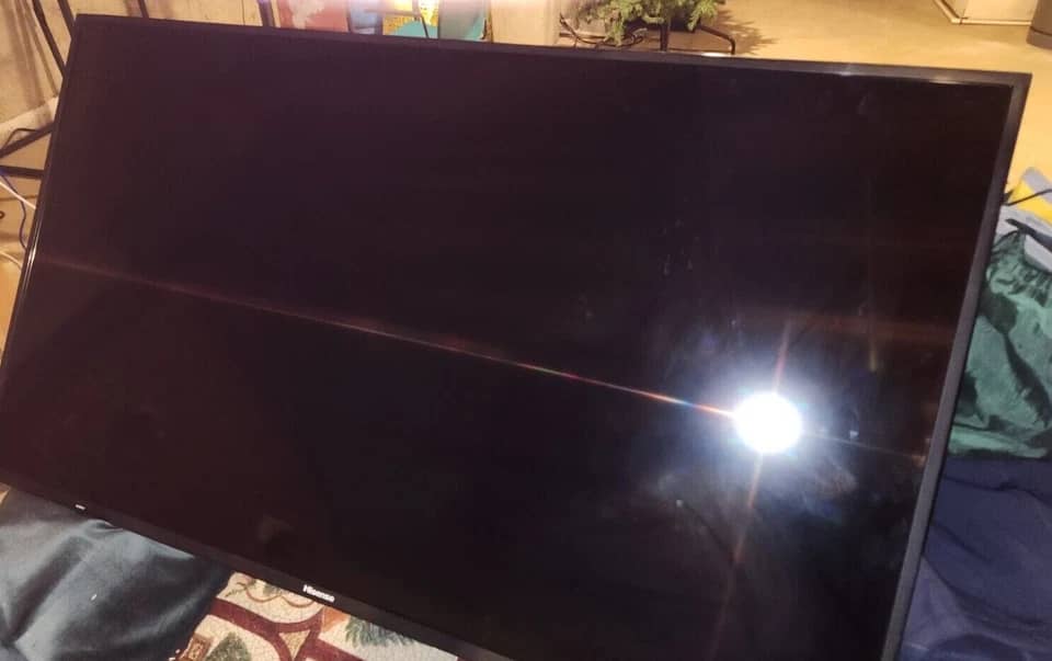 Hisense 50R6E TVs Used - Good