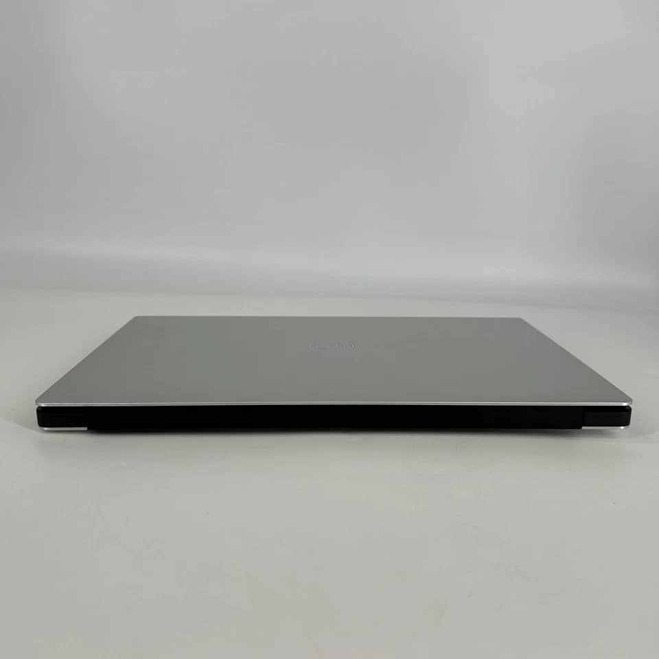 Dell XPS 15 7590 Computers 1TB 32GB Refurbished - Excellent