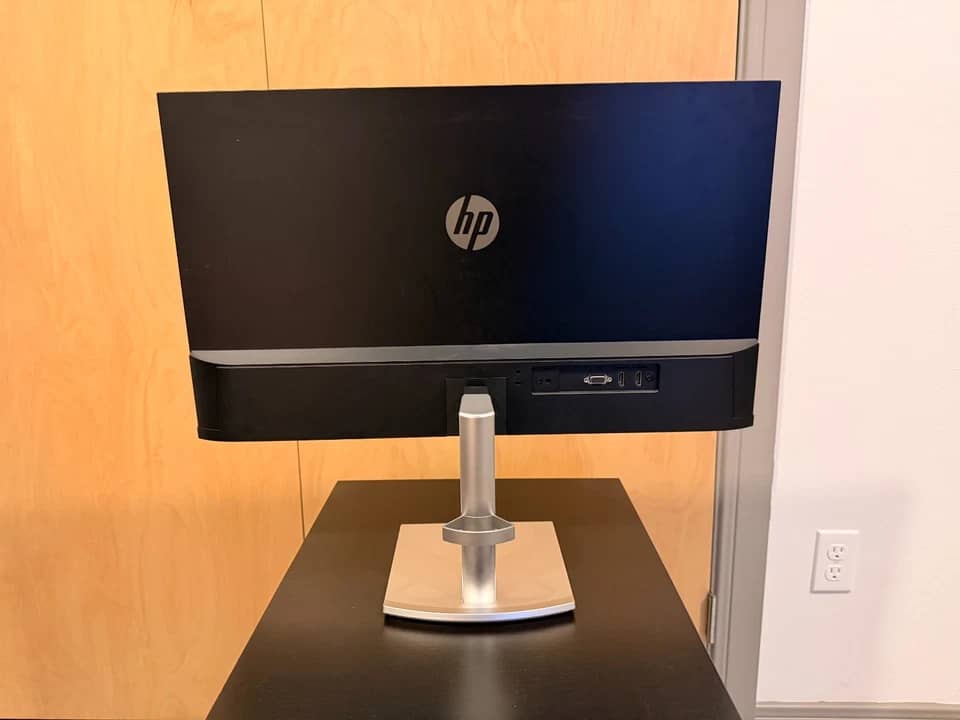 HP 527sh Monitors New