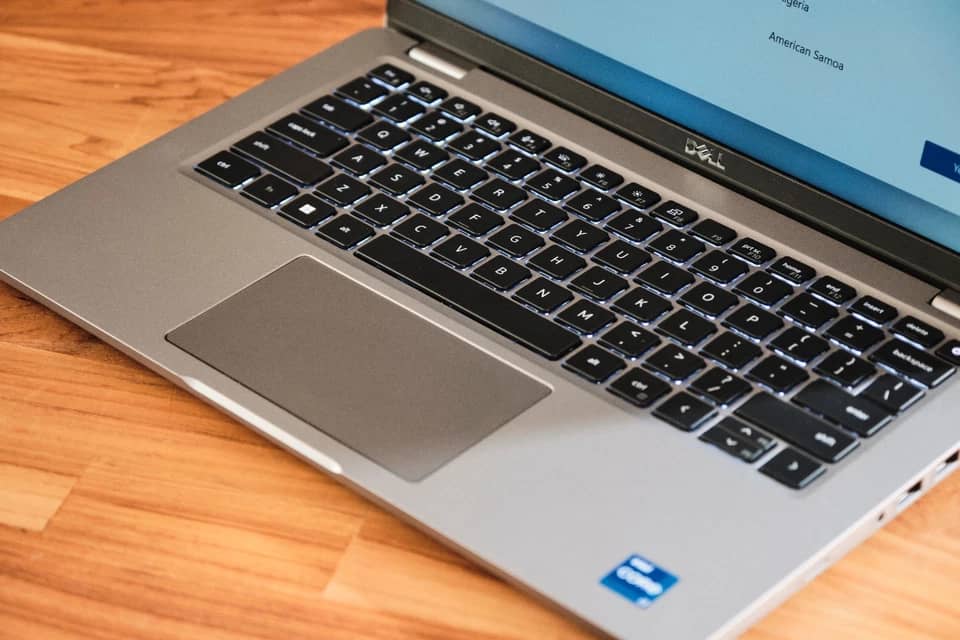 Dell Precision 3470 Computers 256GB 16GB Refurbished - Acceptable