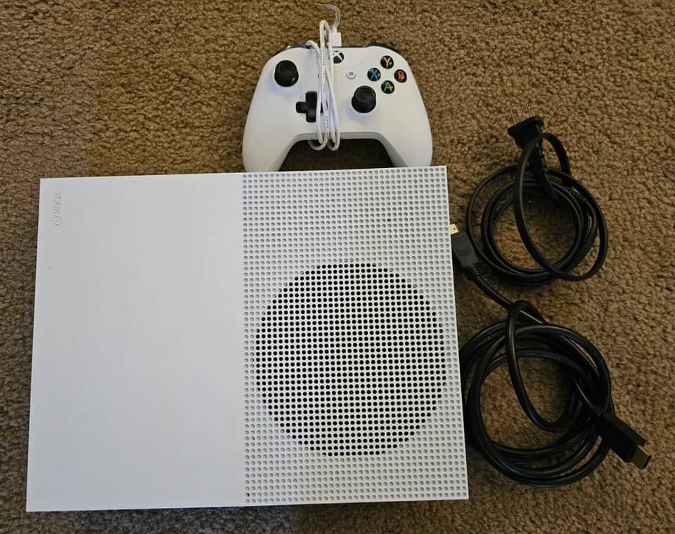 Microsoft Xbox One S Video Game Consoles White 500GB Minecraft Bundle New