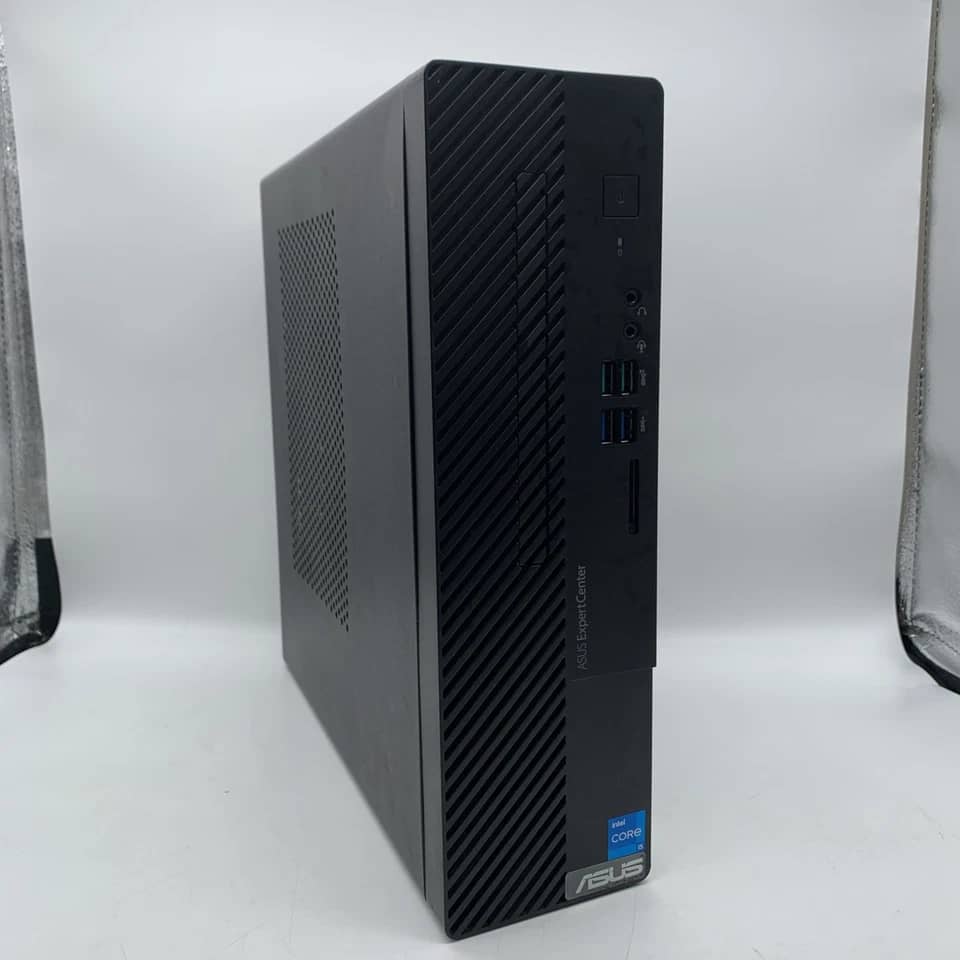 ASUS ExpertCenter D550M Computers 500GB 4GB For parts or not working