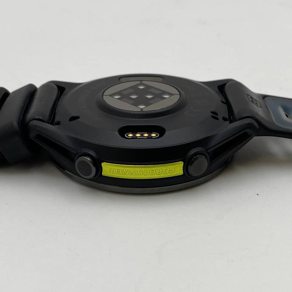 Garmin Garmin Forerunner 970 Smartwatches Gold 36mm New