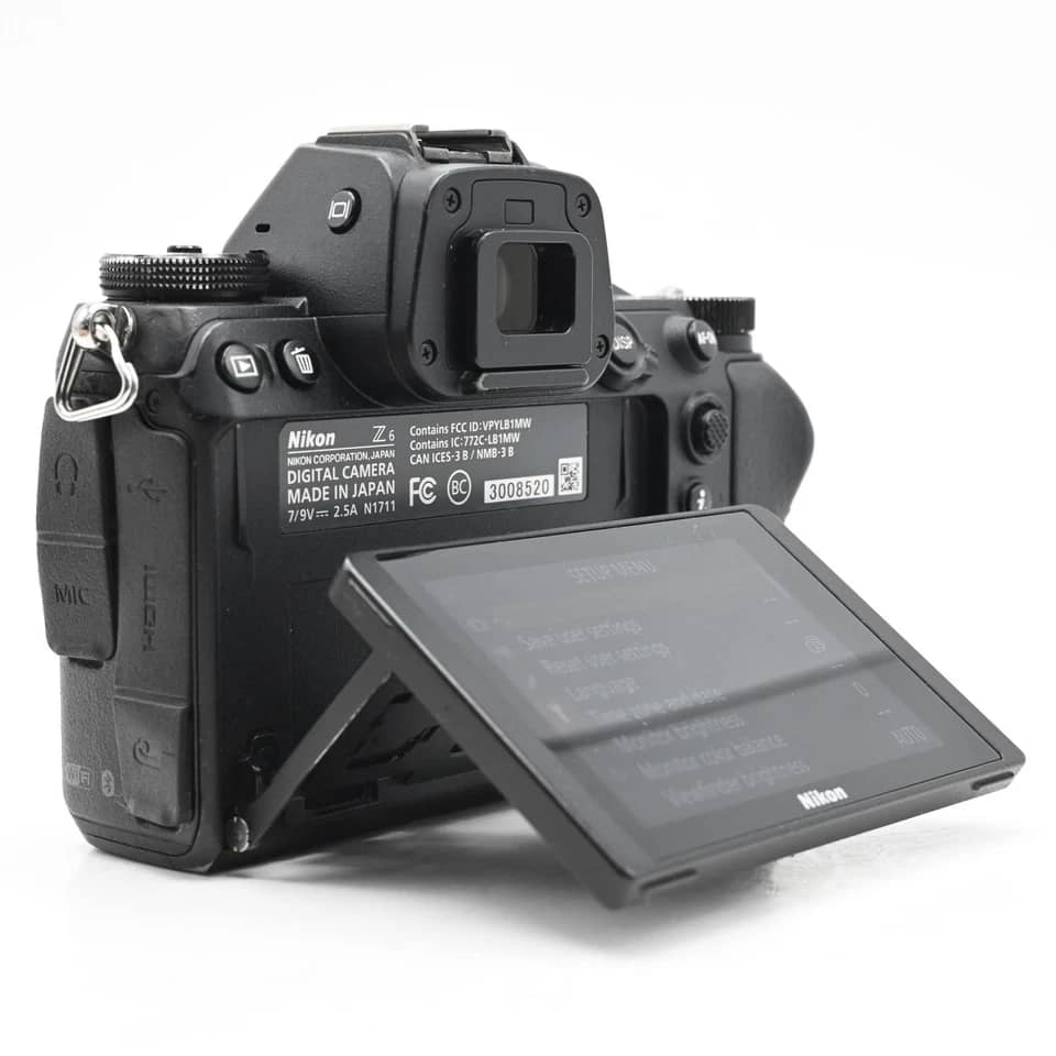 Nikon Z6 Digital Cameras Used - Good