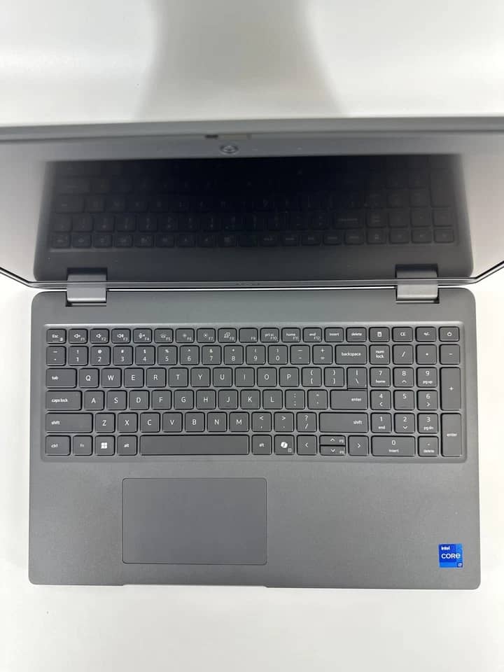 Dell Latitude 3550 Computers 128GB 16GB Used - Good