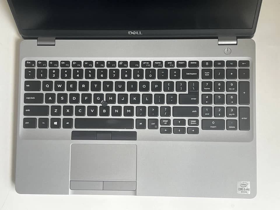 Dell Latitude 5511 Computers 128GB Refurbished - Excellent