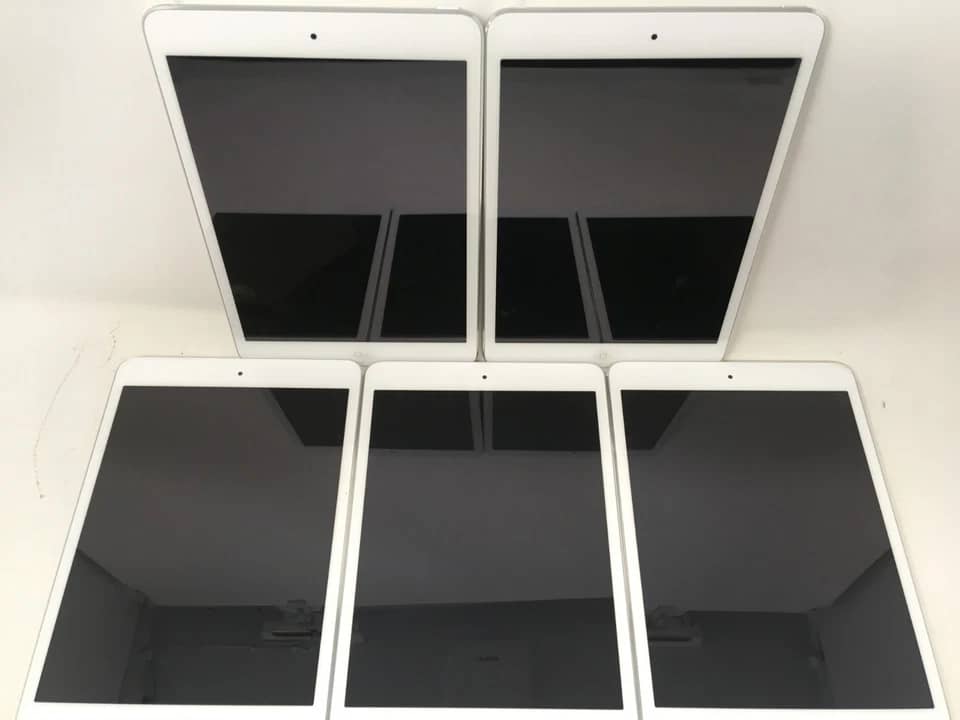 Apple iPad Mini 2 Tablets Silver 32GB New