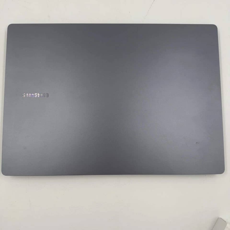 Samsung Galaxy Book4 Computers 1.5TB 16GB New