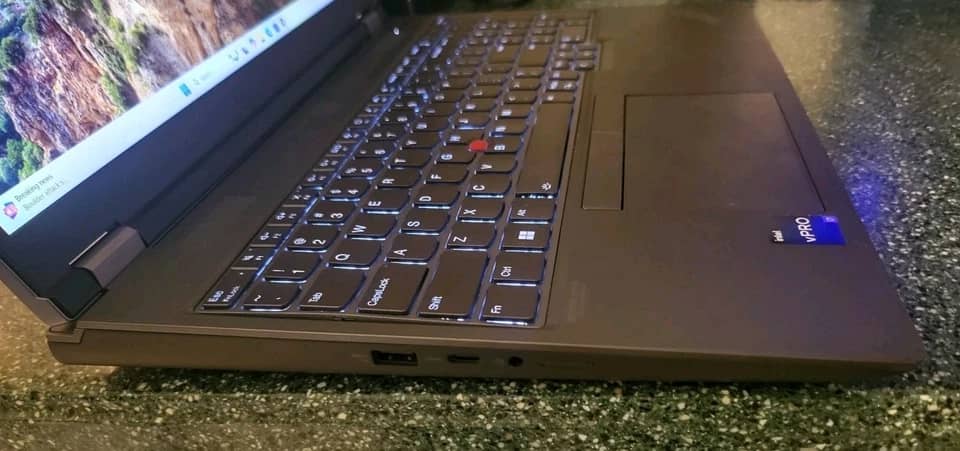 Lenovo ThinkPad P16 Computers 128GB Open-Box Excellent