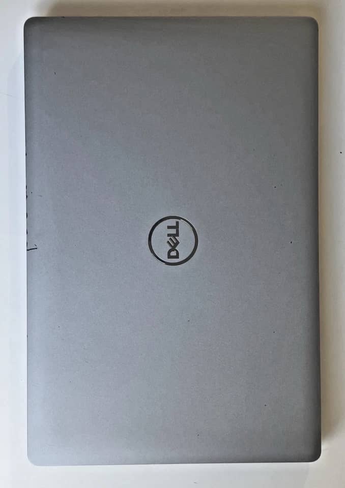 Dell Latitude 5511 Computers 128GB Refurbished - Excellent