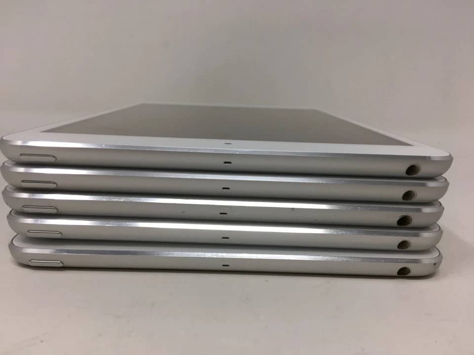 Apple iPad Mini 2 Tablets Silver 32GB New