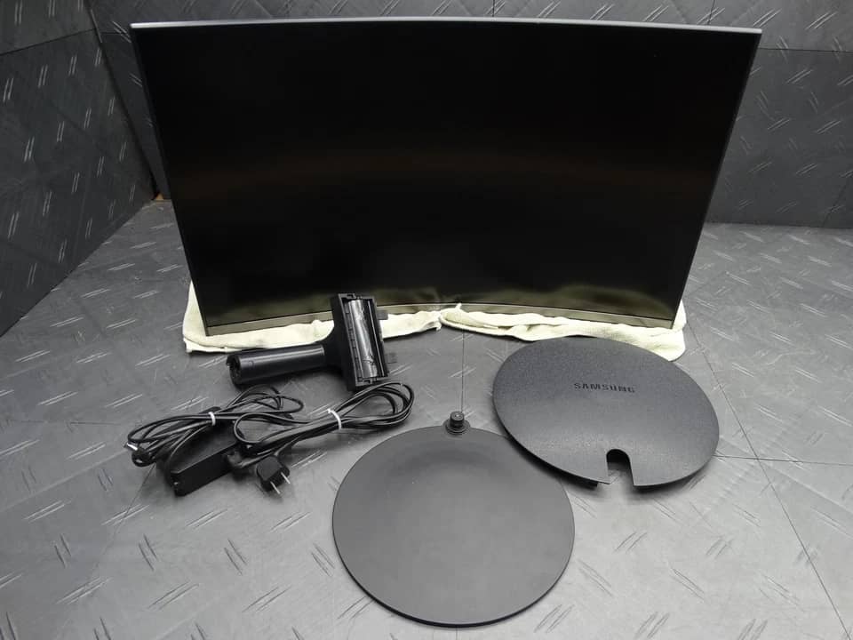 Samsung S27C394EAN Monitors Open-Box Excellent