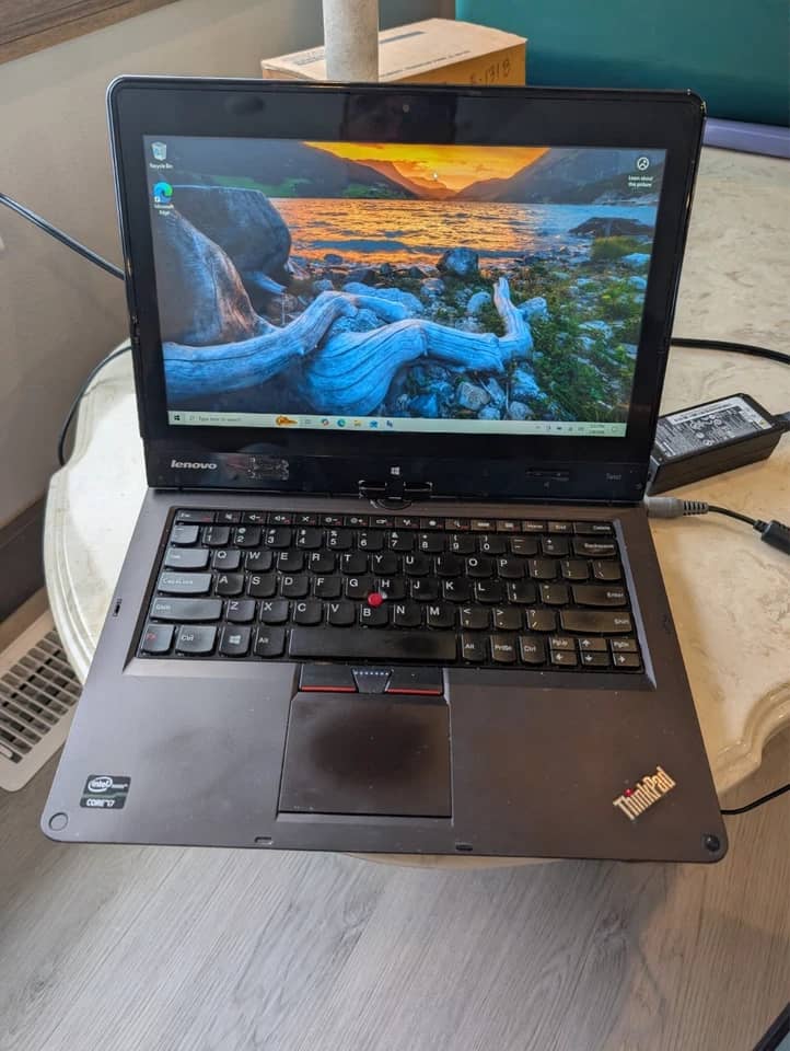 Lenovo ThinkPad Twist Computers 500GB 4GB New