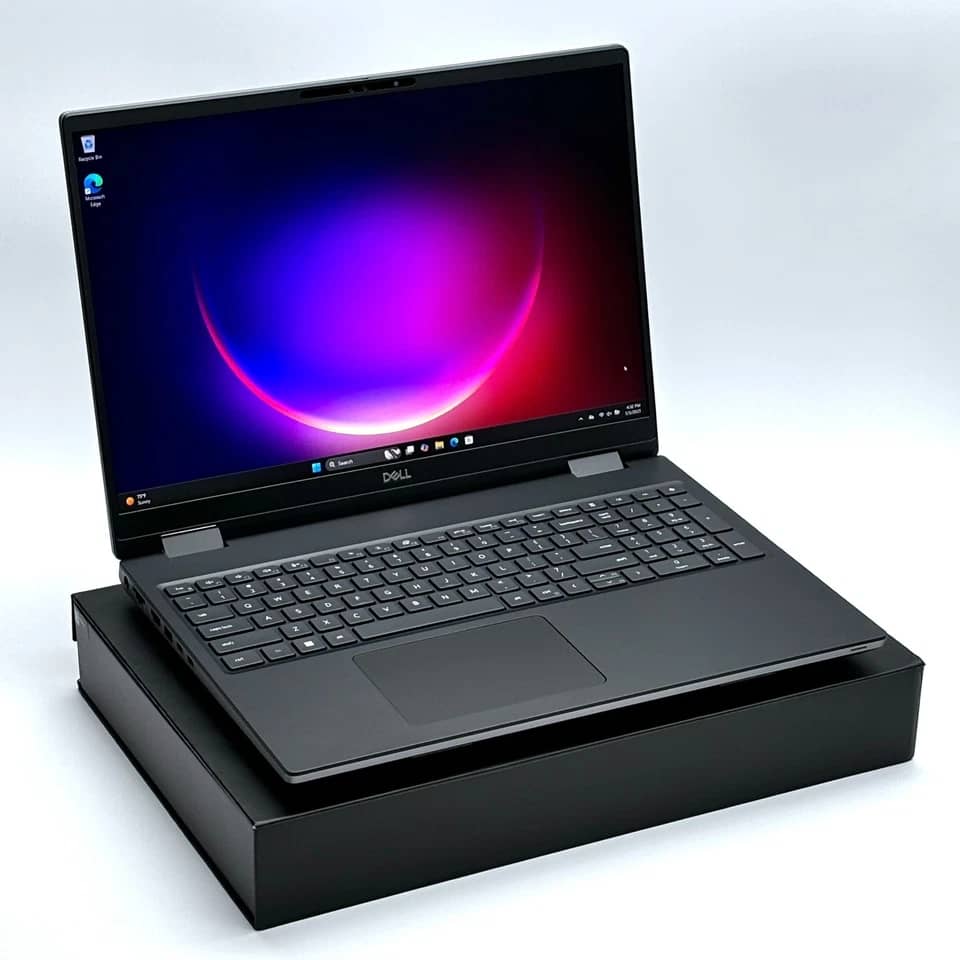 Dell Precision 7680 Computers 1TB 32GB New