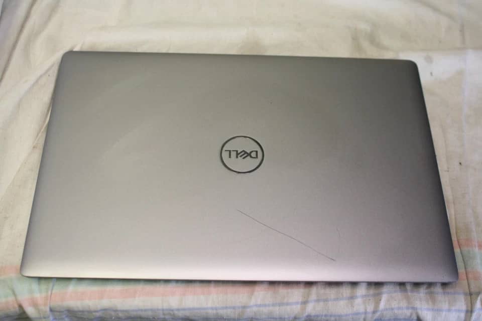 Dell Precision 3560 Computers 1000GB 16GB Refurbished - Excellent