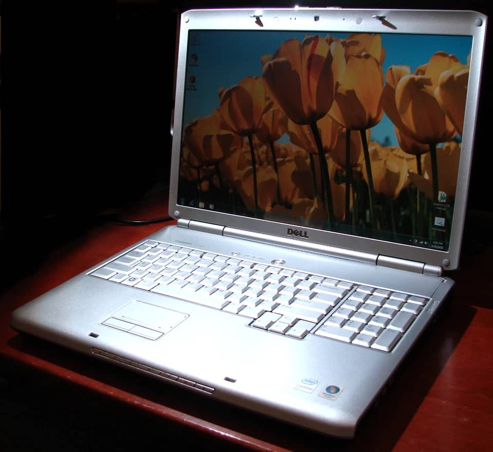 Dell Inspiron 1720 Computers 1TB 3GB Used - Good