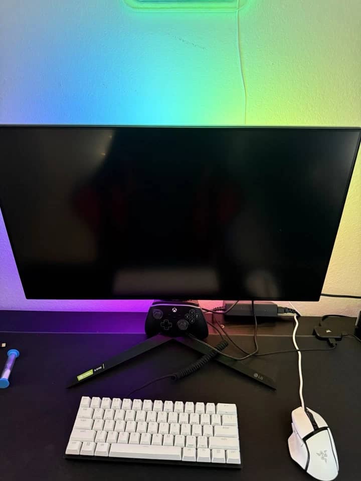LG 27GP950-B Monitors Black Used - Good