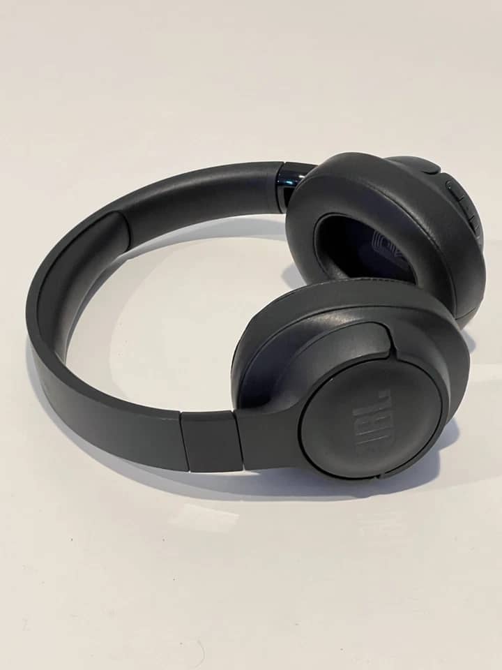 JBL JBLT770NCBLKAM Headphones & Earbuds Black New