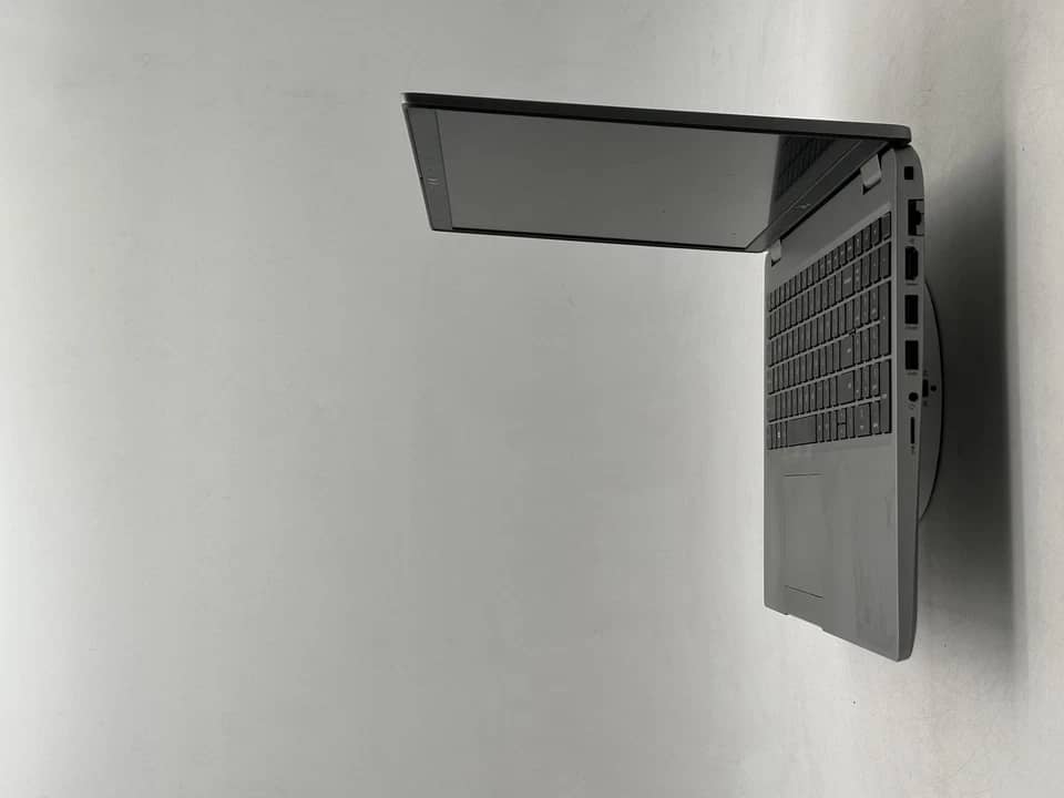 Dell Latitude 5520 Computers 256GB 8GB New