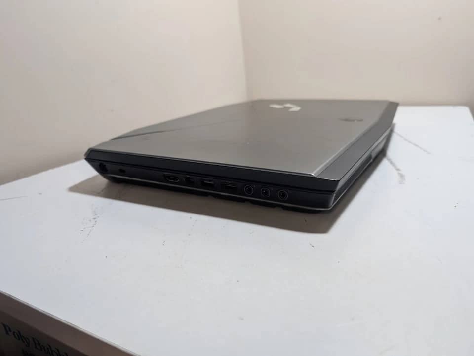Dell Alienware 17 Computers 256GB 16GB Refurbished - Acceptable
