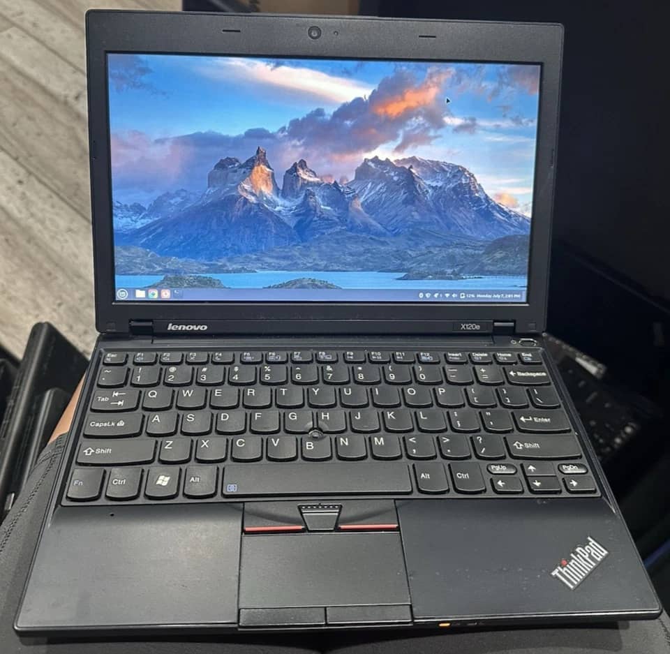 Lenovo ThinkPad X120E Computers 120GB 4GB Used - Good