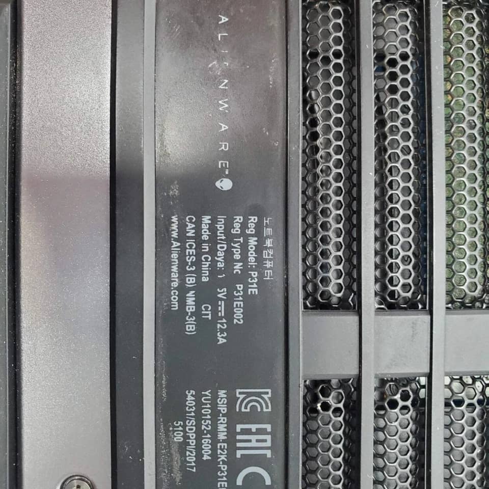 Dell Alienware m17 R5 Computers 1TB 16GB Used - Good