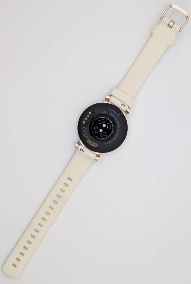 Garmin Lily 2 Smartwatches Gold 34mm New