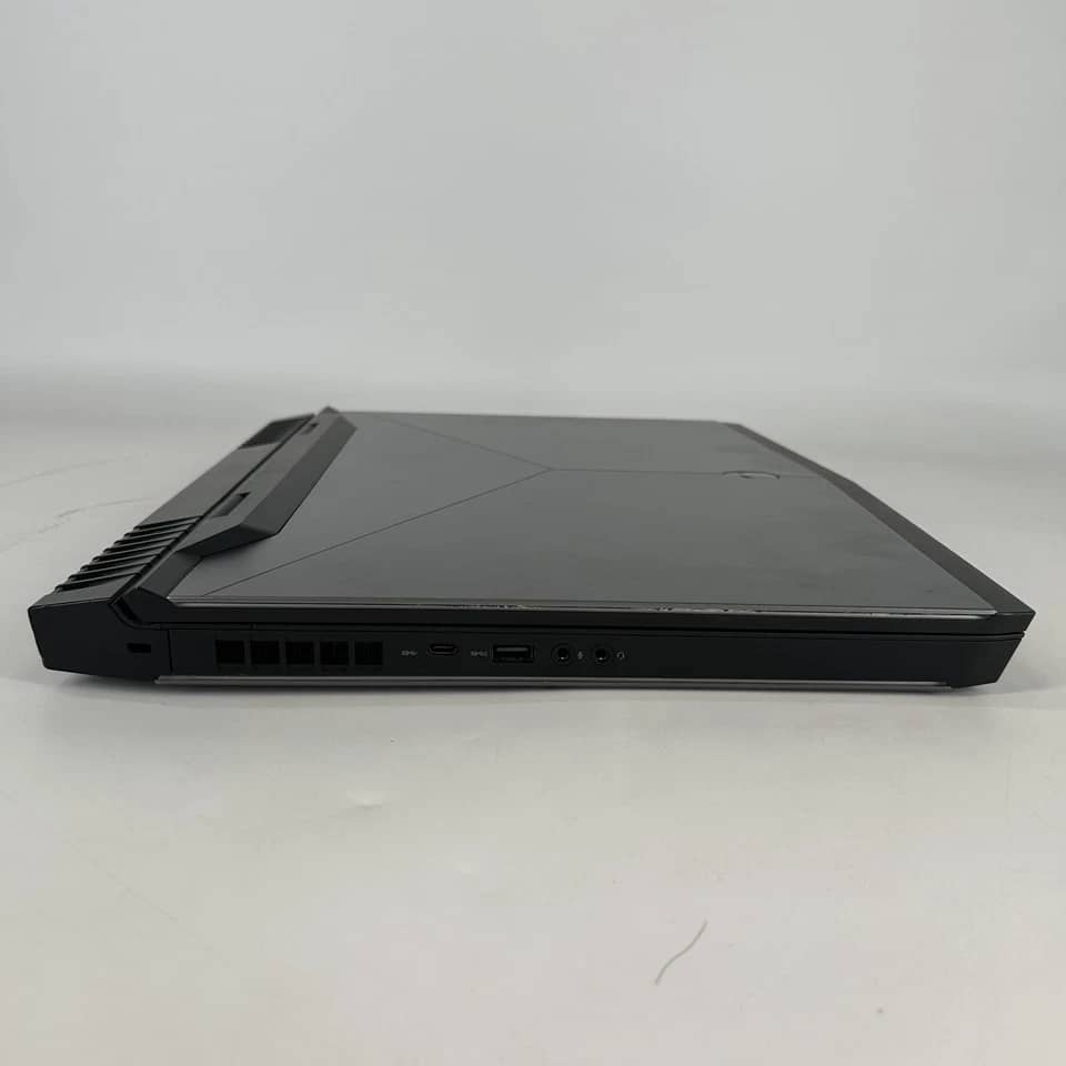 Dell Alienware m17 R4 Computers 1TB 16GB Used - Good