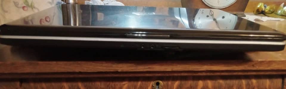 Dell Inspiron 1750 Computers 240GB 4GB Used - Good