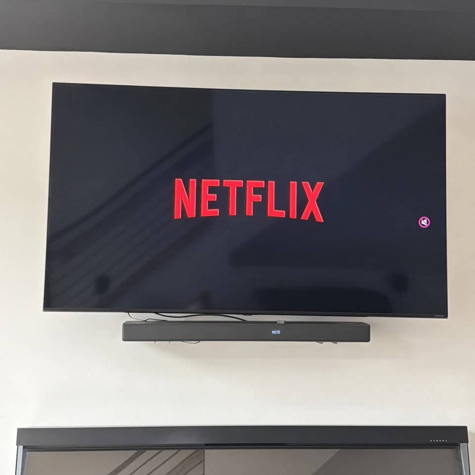 LG 65NANO90UPA TVs Black Open-Box Excellent