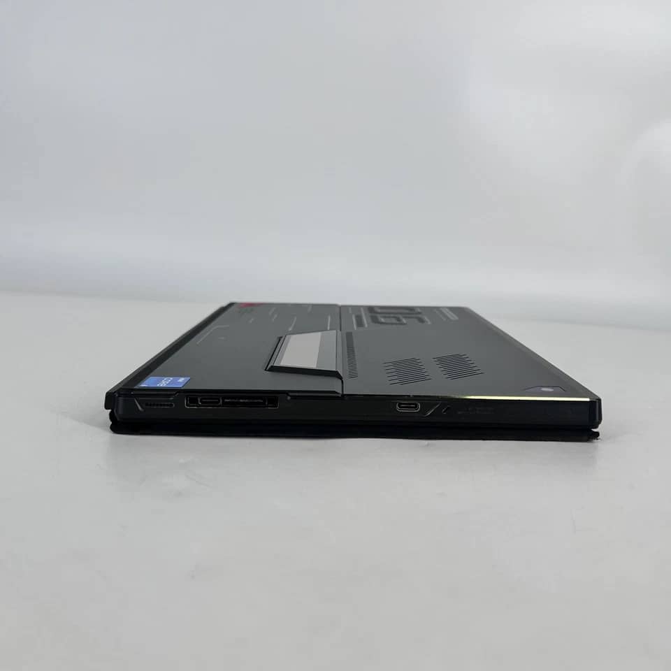ASUS ROG Strix GZ301ZE Computers 1TB 16GB For parts or not working