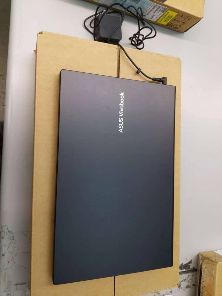 ASUS Vivobook F1500EA Computers 1TB 12GB Refurbished - Excellent