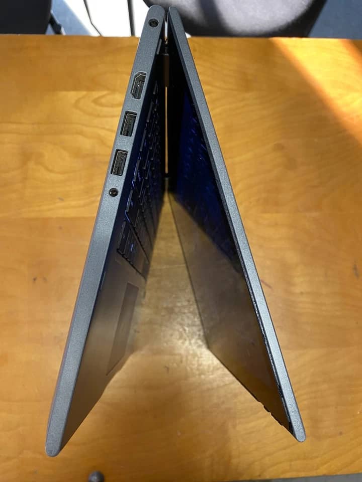 Dell Inspiron 13 5378 Computers NO HDD 8GB Used - Good