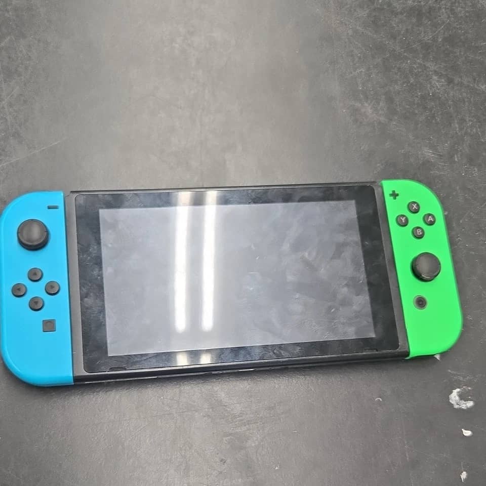 Nintendo Switch (Standard) Video Game Consoles Blue Mario Kart 8 Deluxe Bundle New