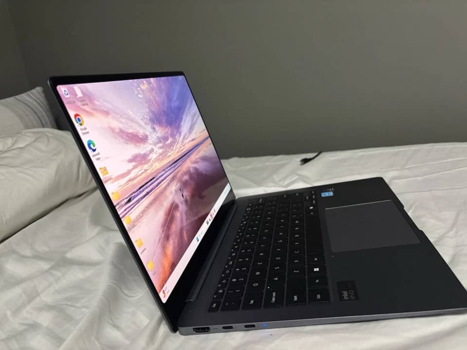 Samsung Galaxy Book Pro Computers 256GB 8GB New