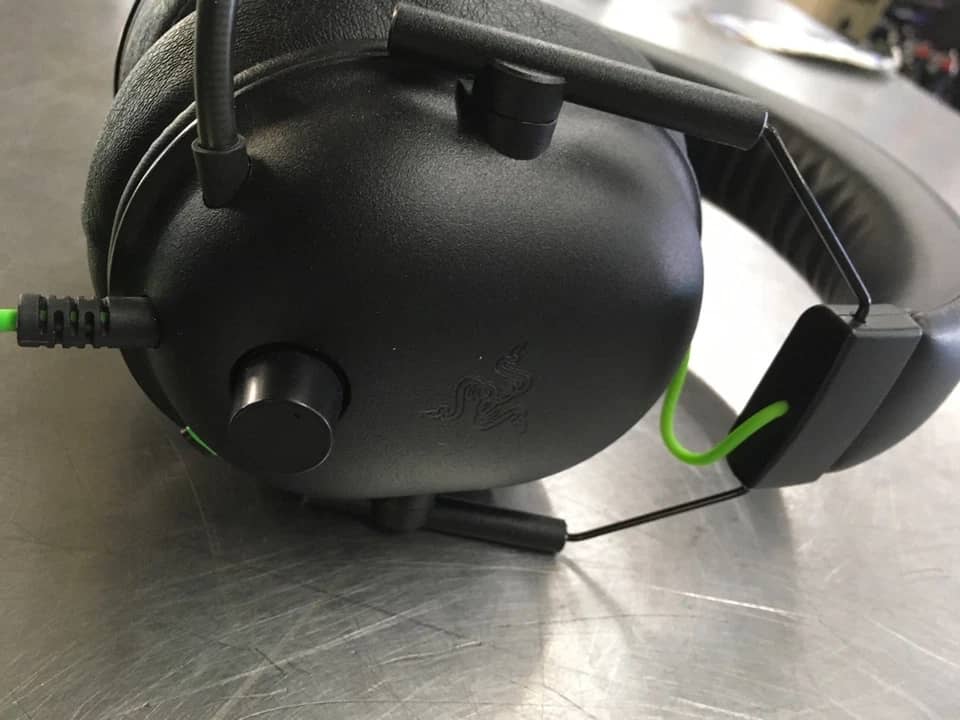 Razer Kraken V3 Headphones & Earbuds Black New