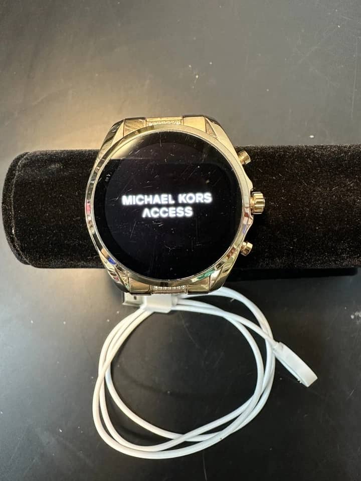 Michael Kors Gen 6 Bradshaw Smartwatches Gold 44mm New