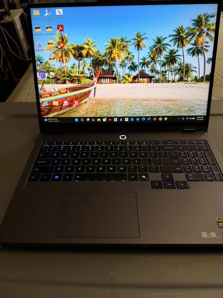 Lenovo 16IAX10 Computers 1TB 32GB Open-Box Excellent