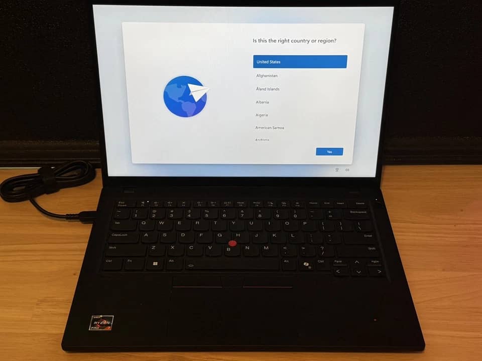 Lenovo ThinkPad T14 Gen 5 Computers 1000GB 32GB Refurbished - Excellent