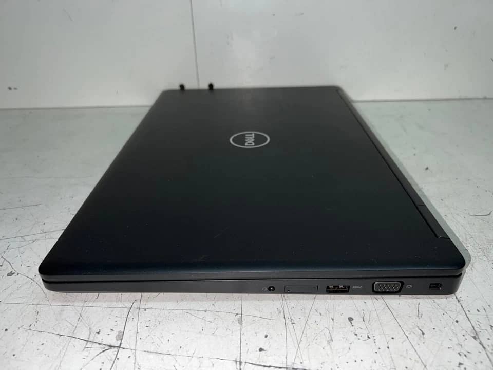 Dell Latitude 5590 Computers 1000GB 8GB Refurbished - Excellent