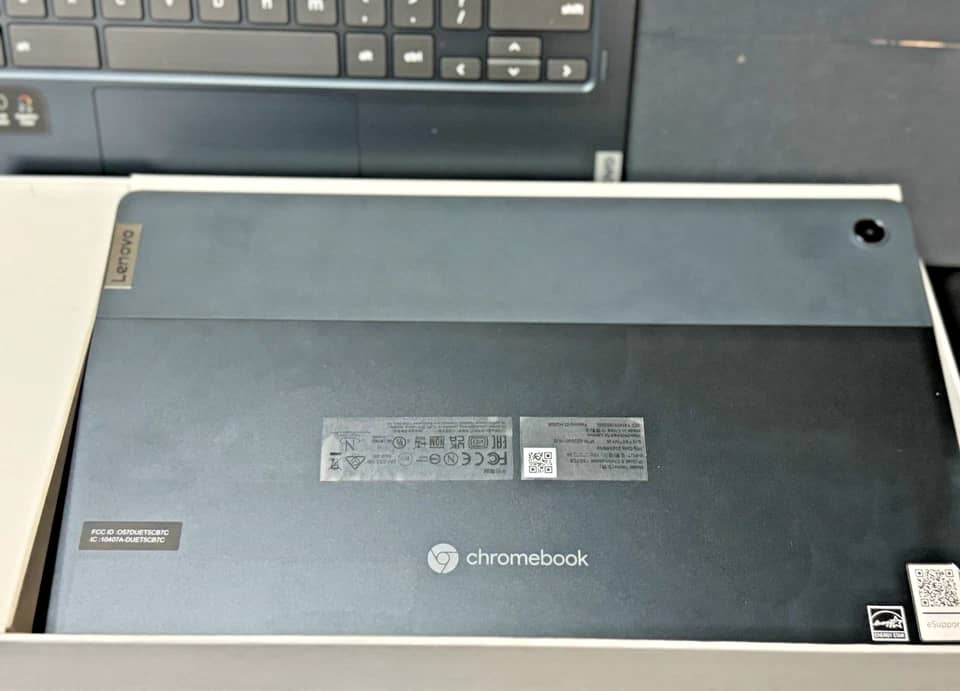 Lenovo IP Duet 5 Chromebook 13Q7C6 Computers 128GB 4GB Used - Good