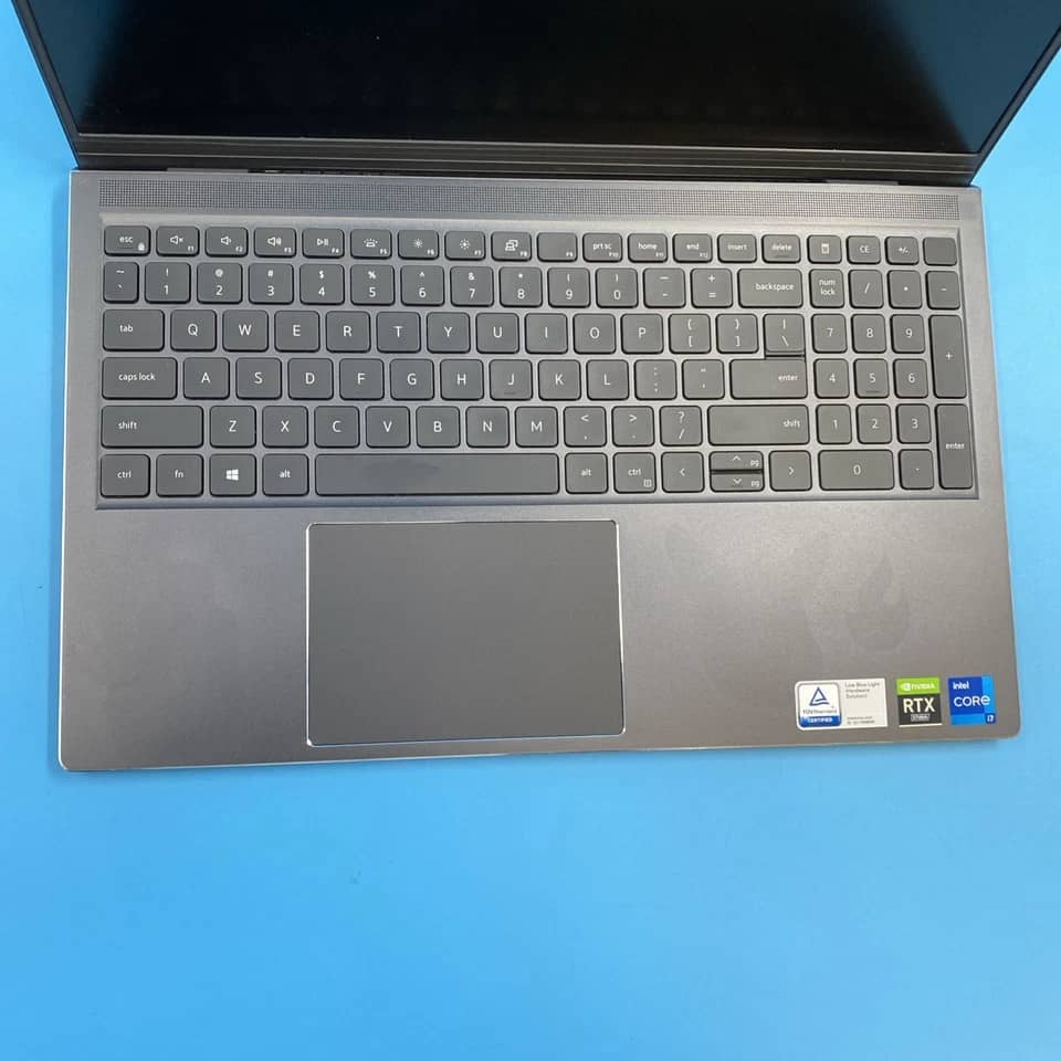 Dell Vostro 7510 Computers 512GB 16GB Refurbished - Excellent