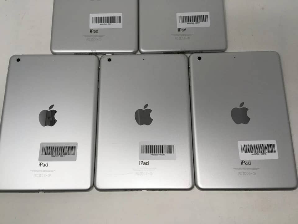 Apple iPad Mini 2 Tablets Silver 32GB New