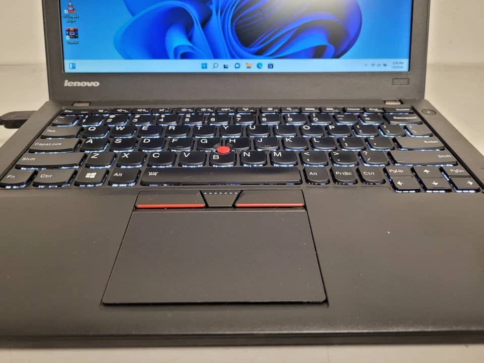 Lenovo ThinkPad X250 Computers 128GB 8GB Used - Good