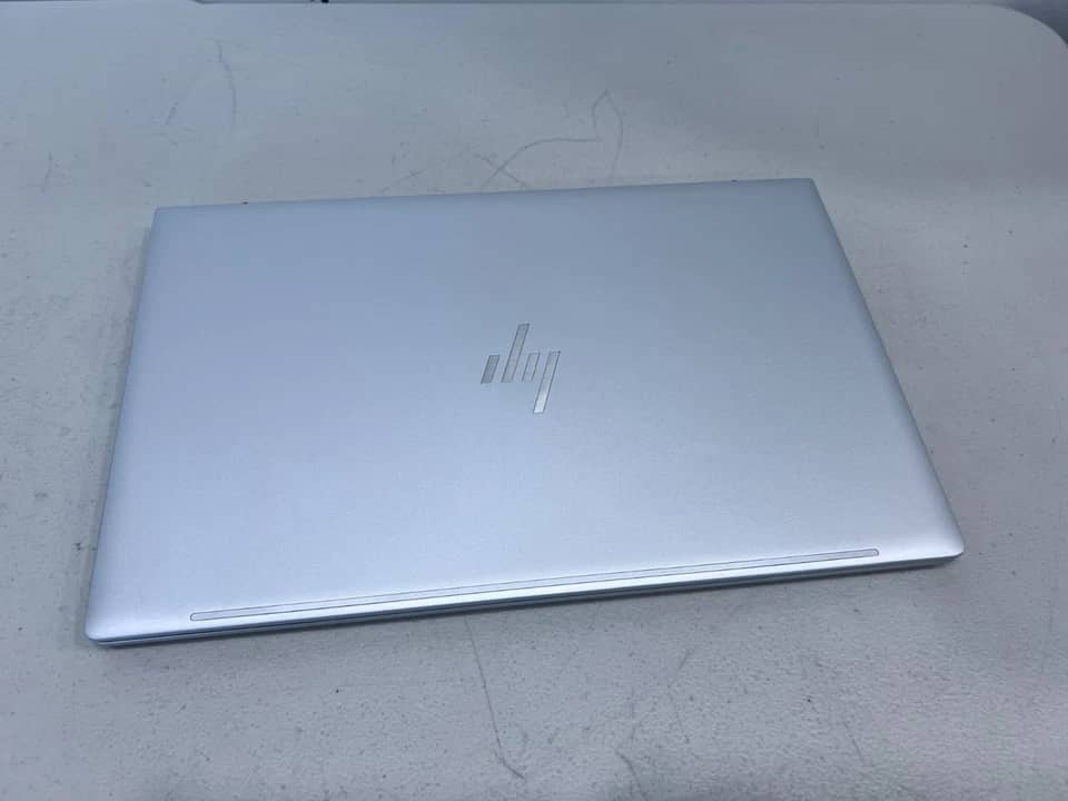 HP Envy 13 Computers 256GB 8GB Refurbished - Excellent