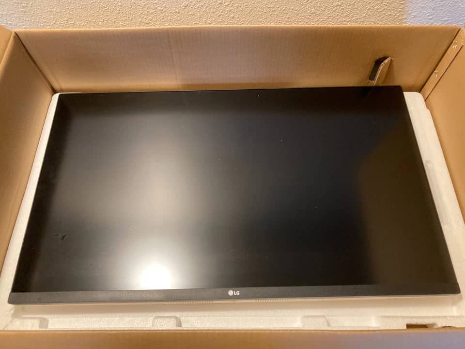 LG 32UN650 Monitors White New