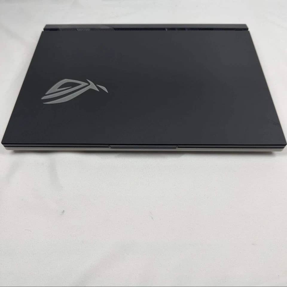 ASUS ROG Strix Scar 16 Computers 2TB 32GB New