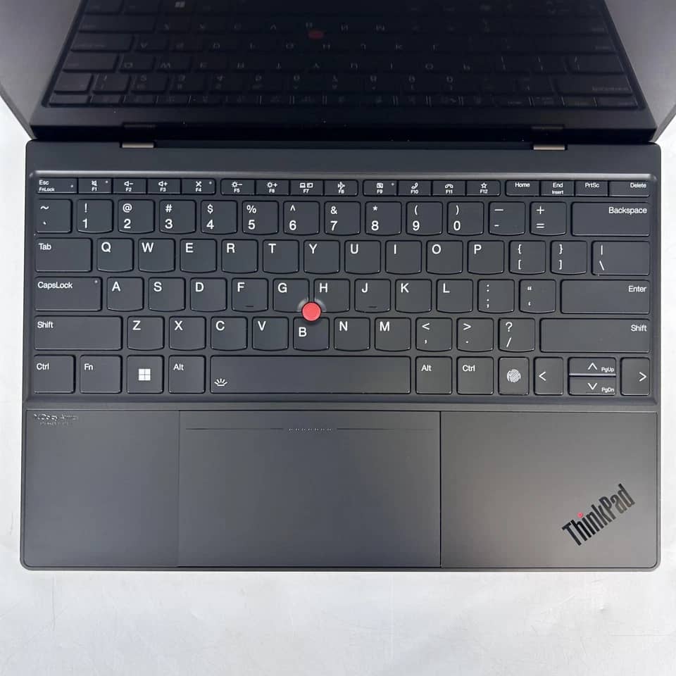 Lenovo ThinkPad Z13 Computers 1TB 16GB Refurbished - Excellent
