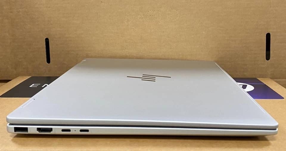 HP 16-ac Computers 1000GB 16GB Refurbished - Excellent